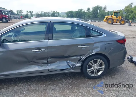 2019 Hyundai Sonata Limited z USA, uszkodzony, nr VIN 5NPE34AF2KH792052